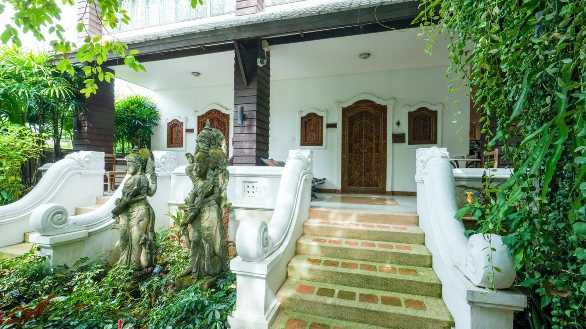 Kodchasri Thani Hotel Chiangmai Chiang Mai Exterior foto